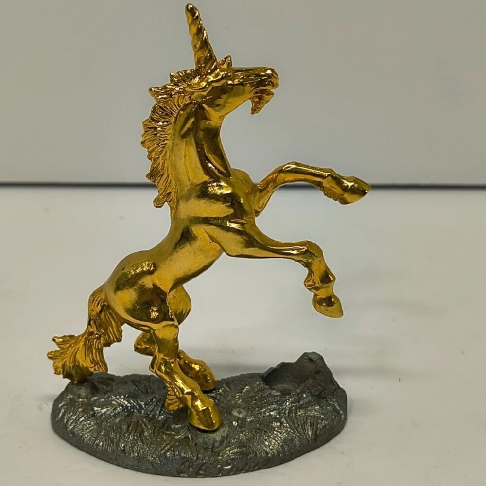 The Metropolitan Guild Gold Tone Unicorn on Stand Collectable - Picture 2 of 8